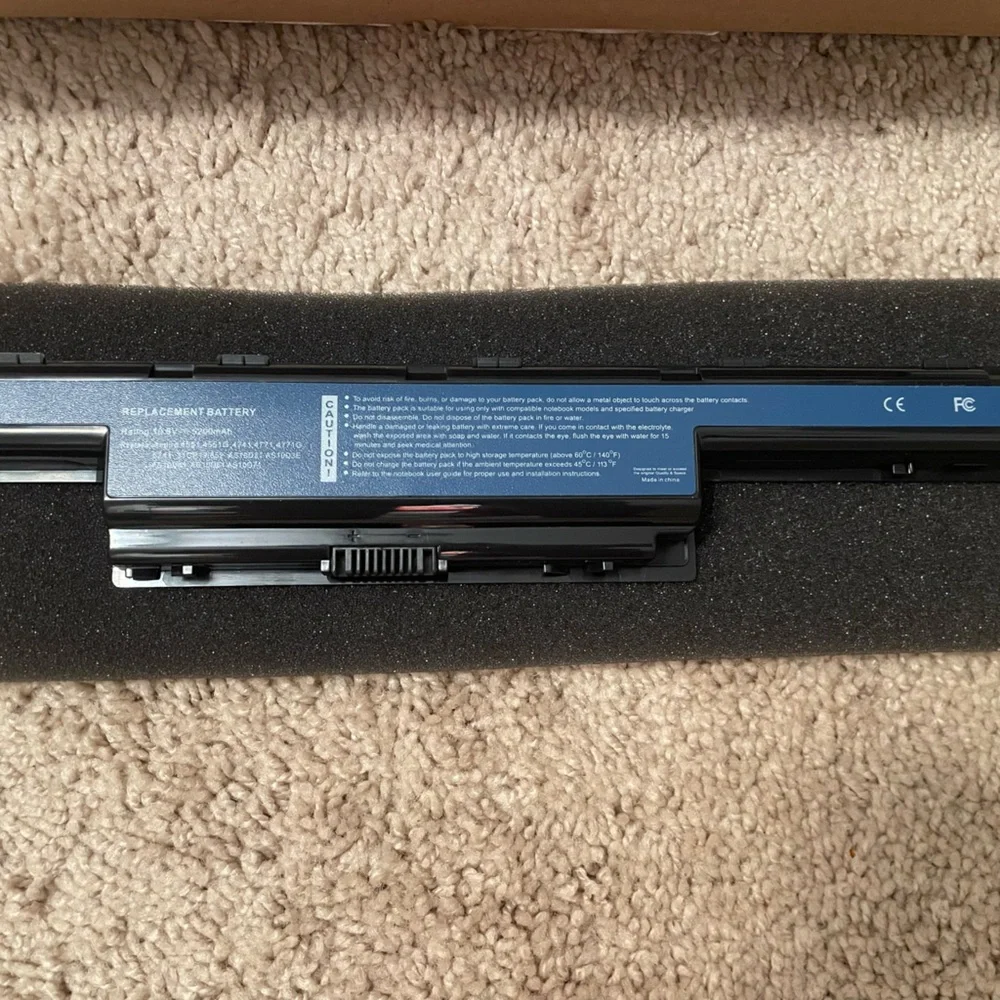 Laptop Lithium-Ion Battery Pack replacement for various Acer & Gateway models.